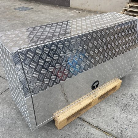 Checker Full Door Aluminium Ute Toolbox