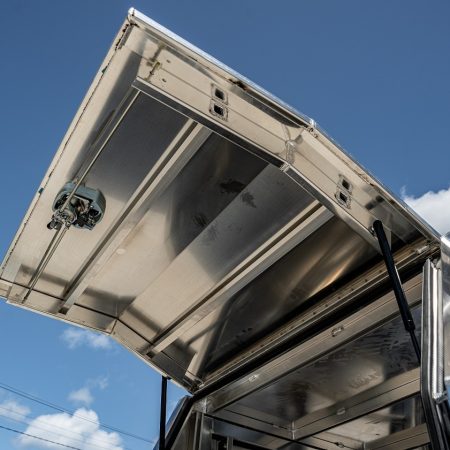 3 Doors Flat Plate Aluminium Canopy