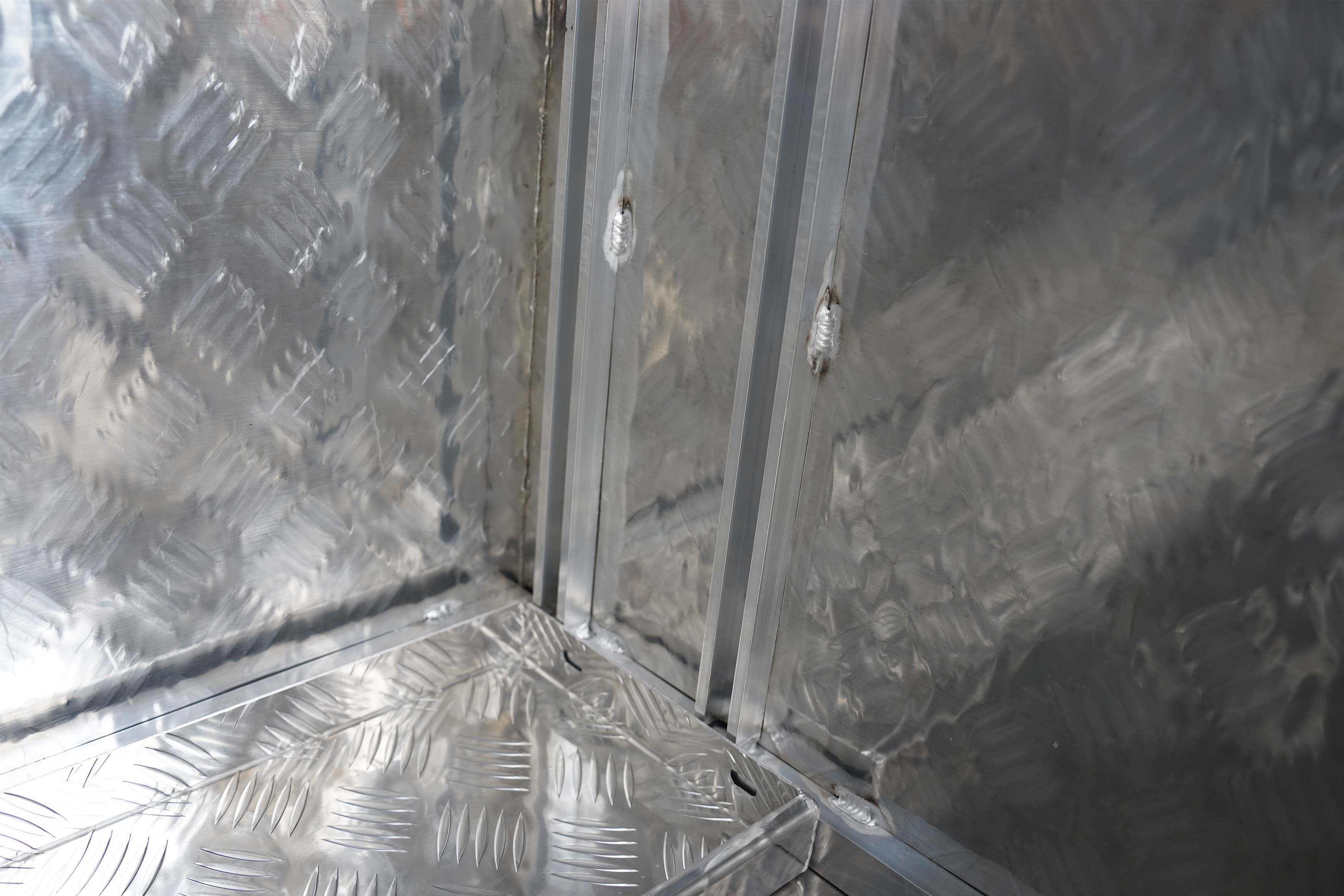 Corner reinforcement
