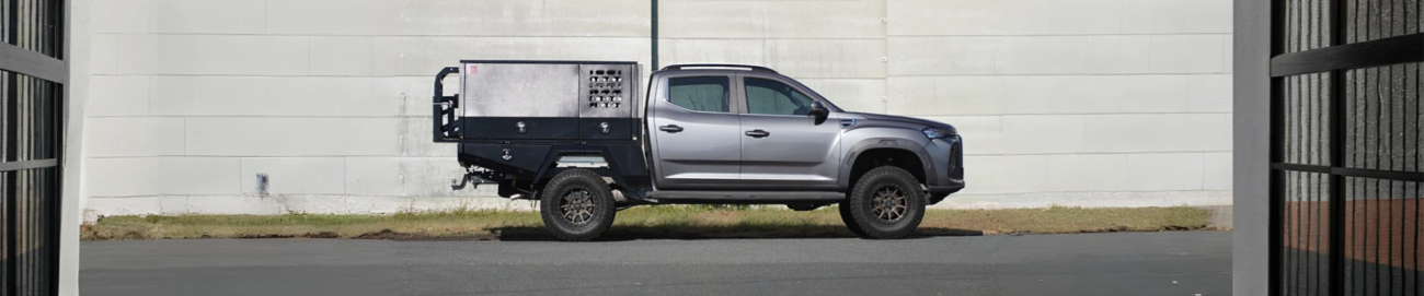 post-Steel or Aluminium What Every Ute Owner Should Know Before Choosing a Dog Box