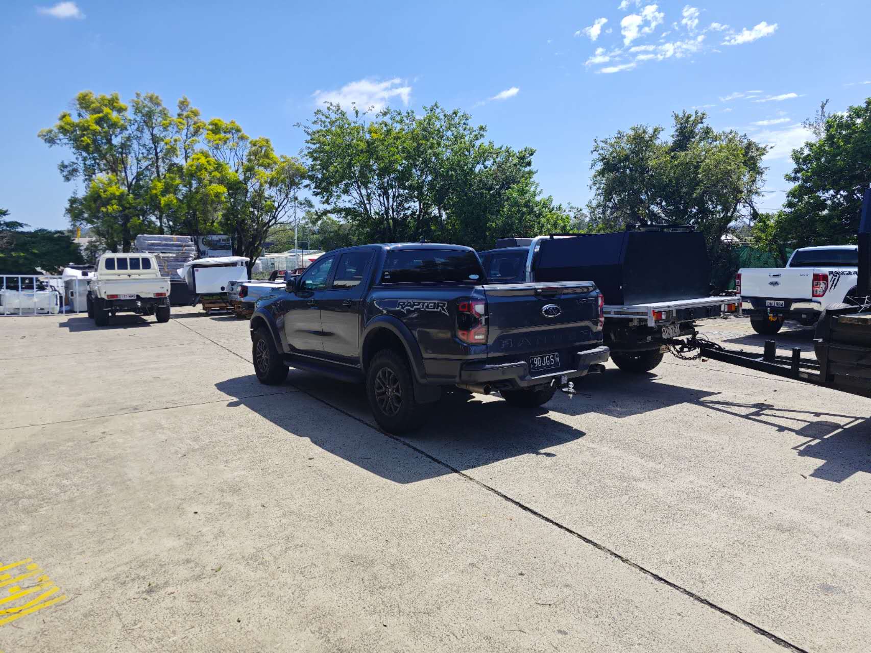 Showroom 12 QLD Store9